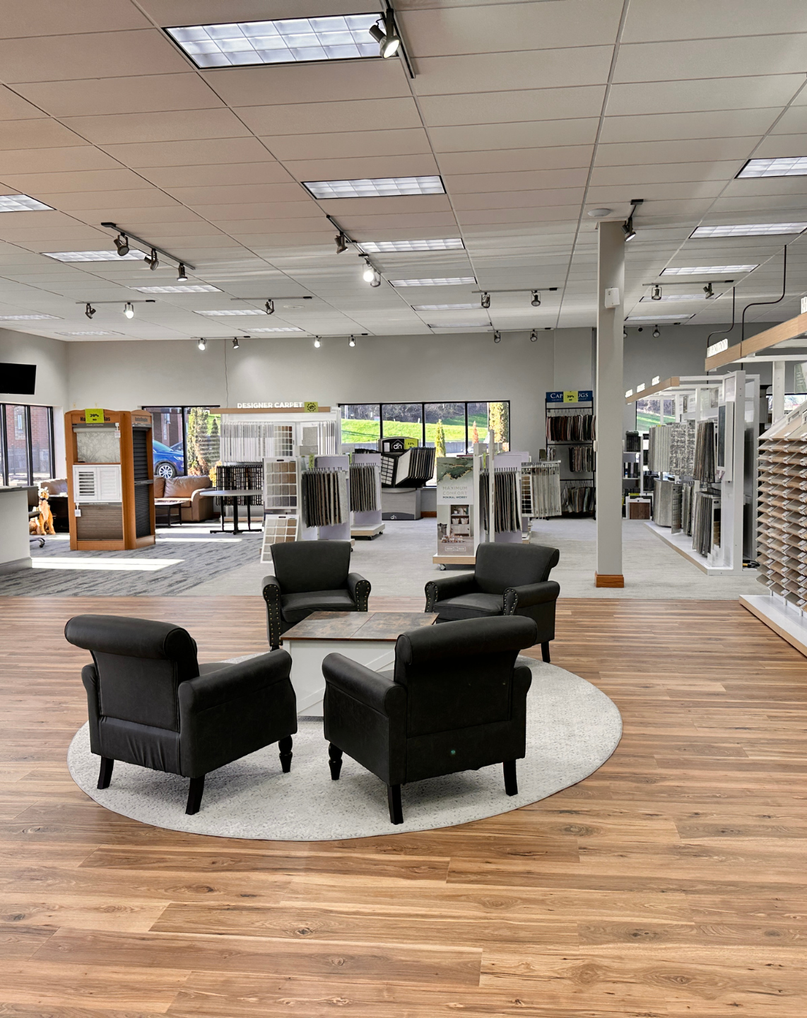 showroom picture